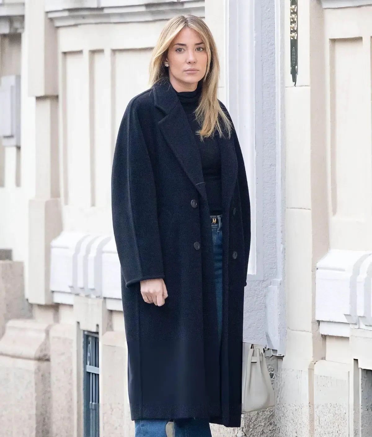 Alice Campello Milan 2026 Black Coat