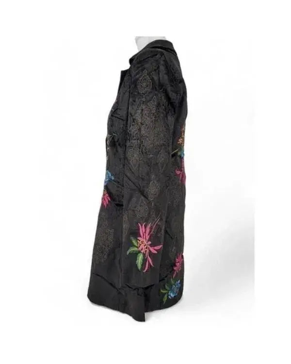Beyond The Gates 2025 Ambyr Michelle Embroidered Floral Coat WorthVee