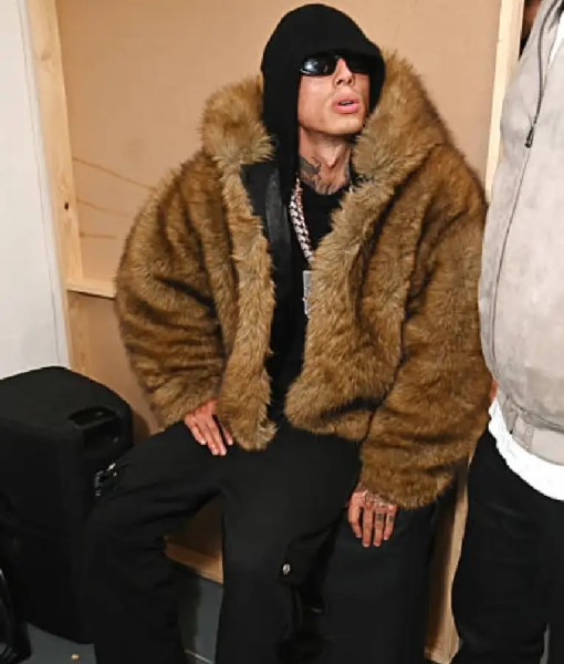 Central CEE LFW MAINS Season 3 Runway Show Fur Coat USA Jackets