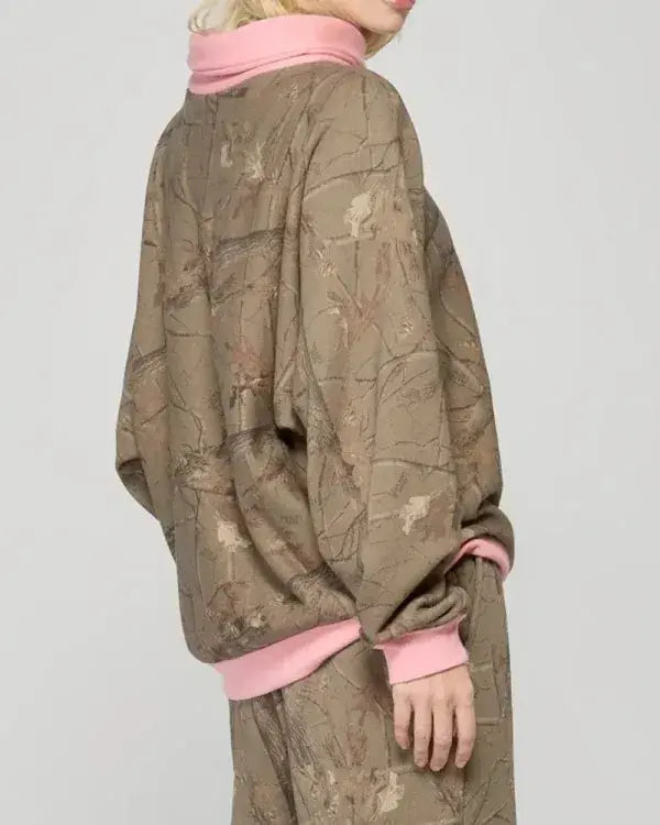 Dairy Boy Diana Rollneck Sweatshirt WorthVee