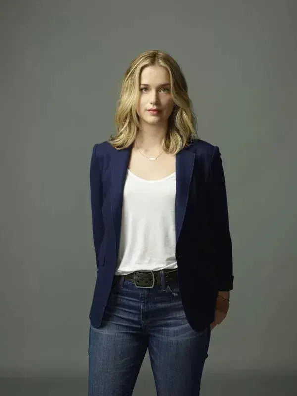 You Elizabeth Lail Blazer WorthVee
