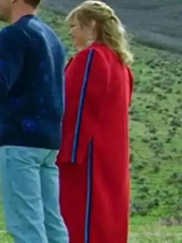 Finding Mr. Christmas S02 Melissa Peterman Red Coat WorthVee