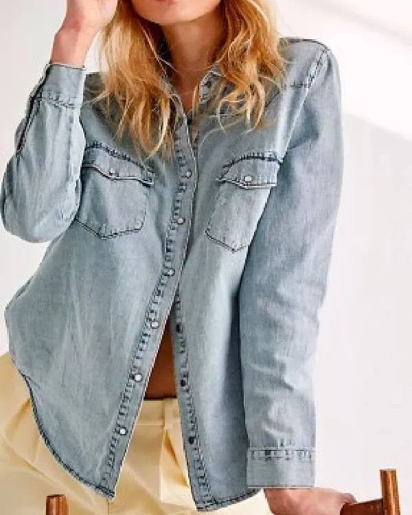 Fixer Upper Colorado Mountain House S01 Joanna Gaines Blue Denim Shirt