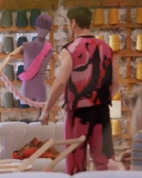 Game of Wool Britain’s Best Knitter Tom Daley Sleeveless Sweater