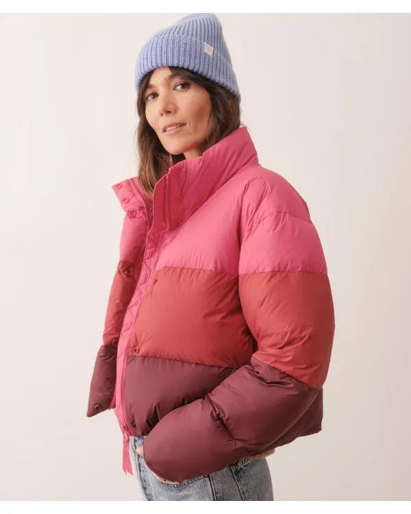 Ghosts US S05 Rose McIver Color Block Puffer Jacket