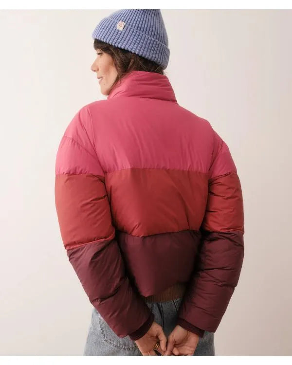 Ghosts US S05 Rose McIver Color Block Puffer Jacket