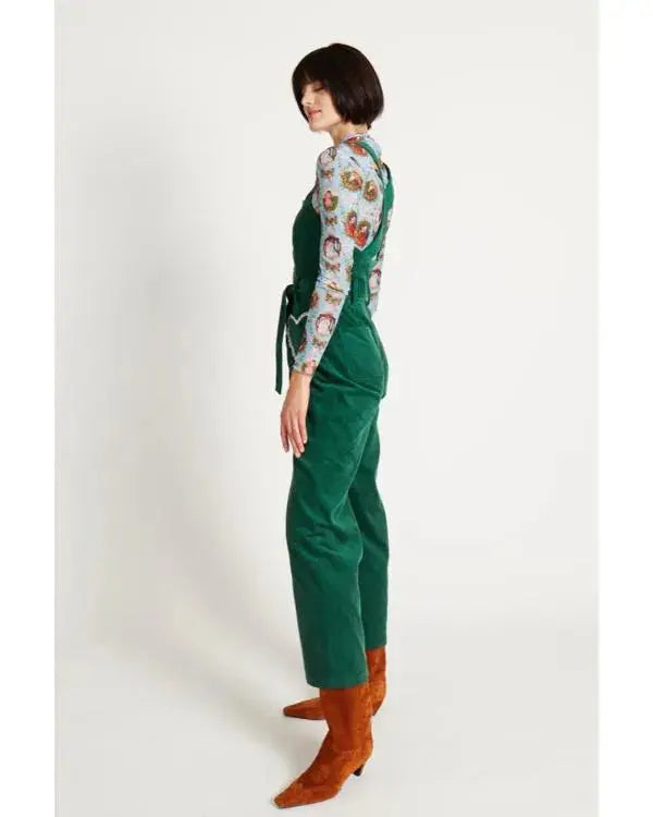 Girl Meets Farm S15 Molly Yeh Green Heart Pocket Jumpsuit WorthVee