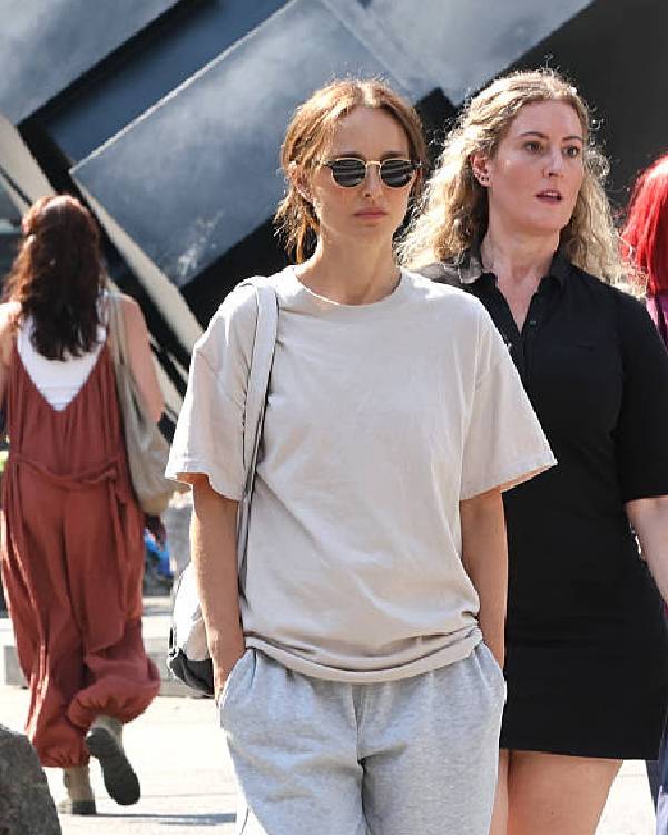 Good Sex Natalie Portman White Shirt Clanton Jacket