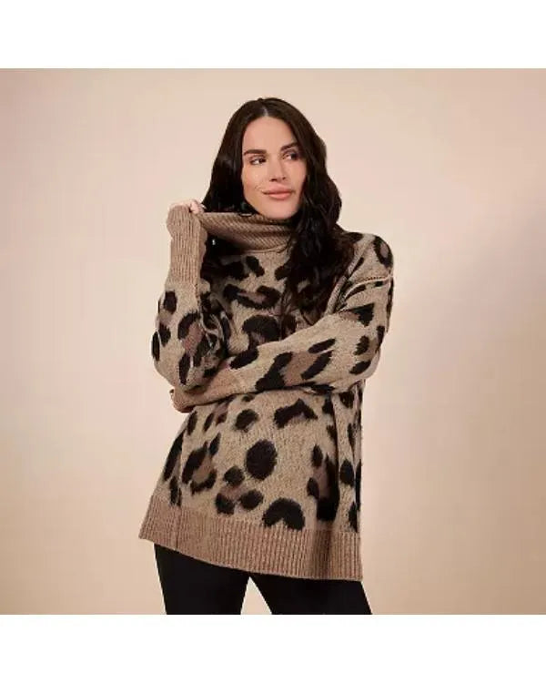 Greys Anatomy S22 Sara Paxton Leopard Print Oversized Sweater