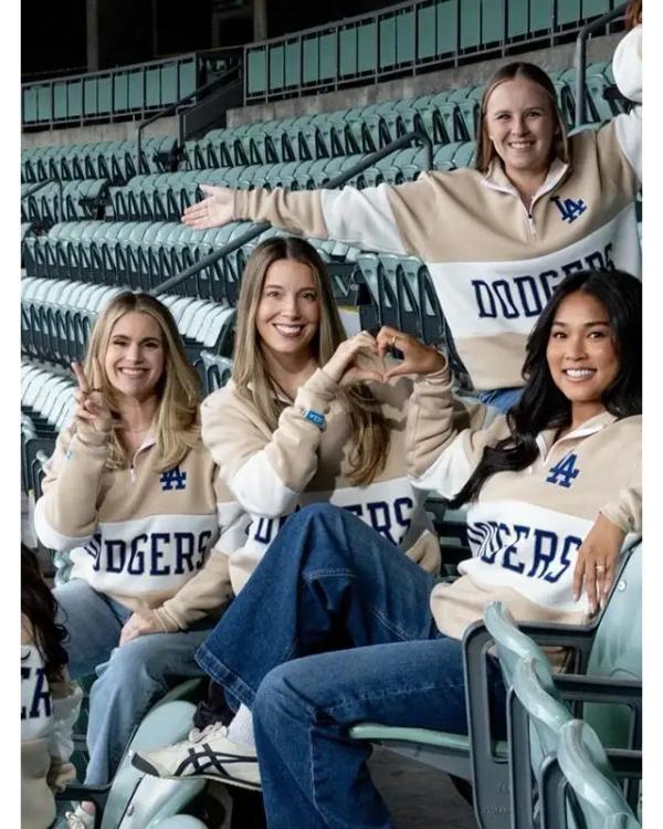 LA Dodgers Women’s Night Quarter Zip Beige Sweatshirt WorthVee