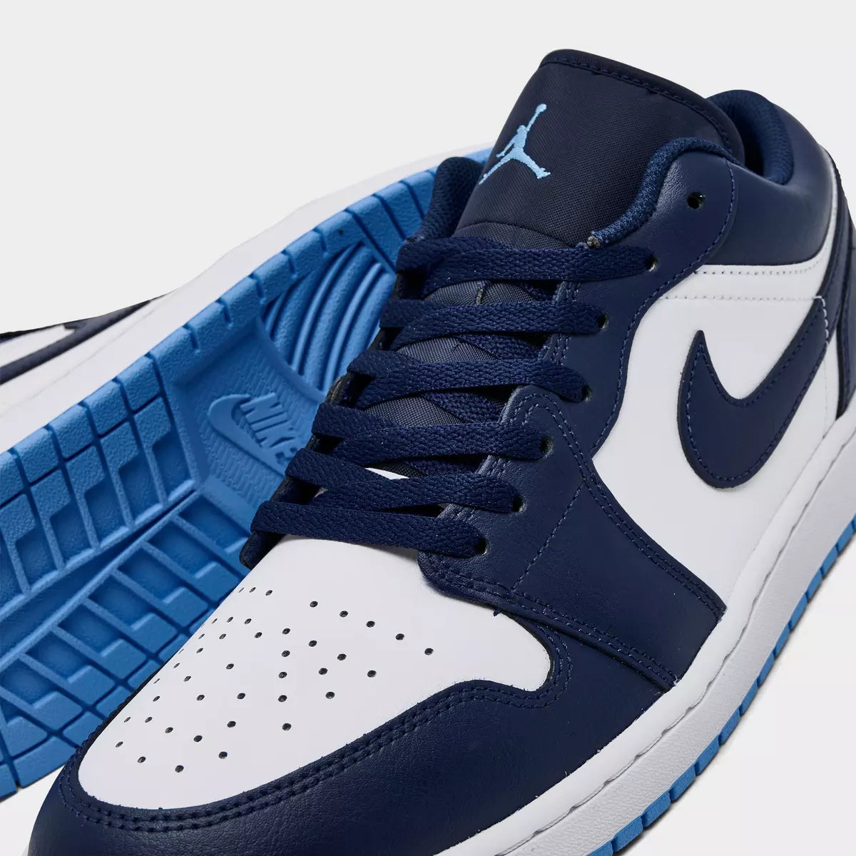 Men's Air Jordan Retro 1 Low Casual Shoes WorthVee