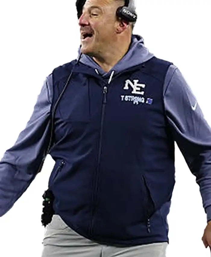 New England Patriots Coach Mike Vrabel Hoodie WorthVee