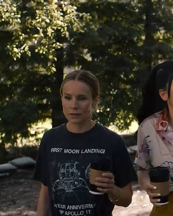 Nobody Wants This Kristen Bell Black T-Shirt