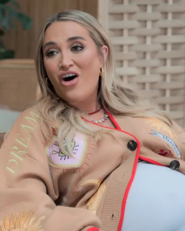 Olivia Attwood Getting Filthy Rich S04 Beige Moon/Sun Cardigan
