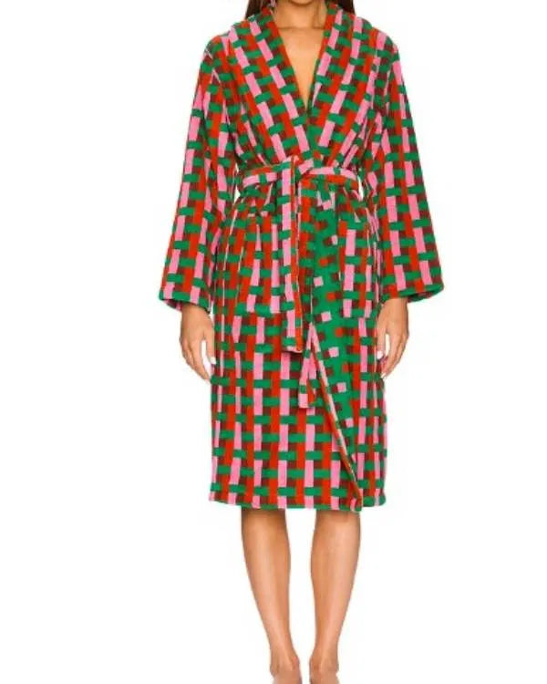 Shrinking S03 Jessica Williams Multicolored Robe