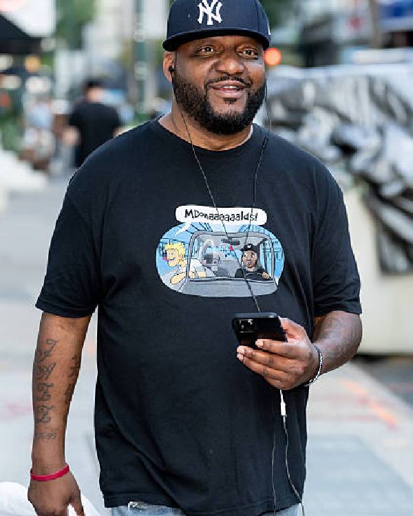 Stand-up comedian/actor Aries Spears Graphic Tee