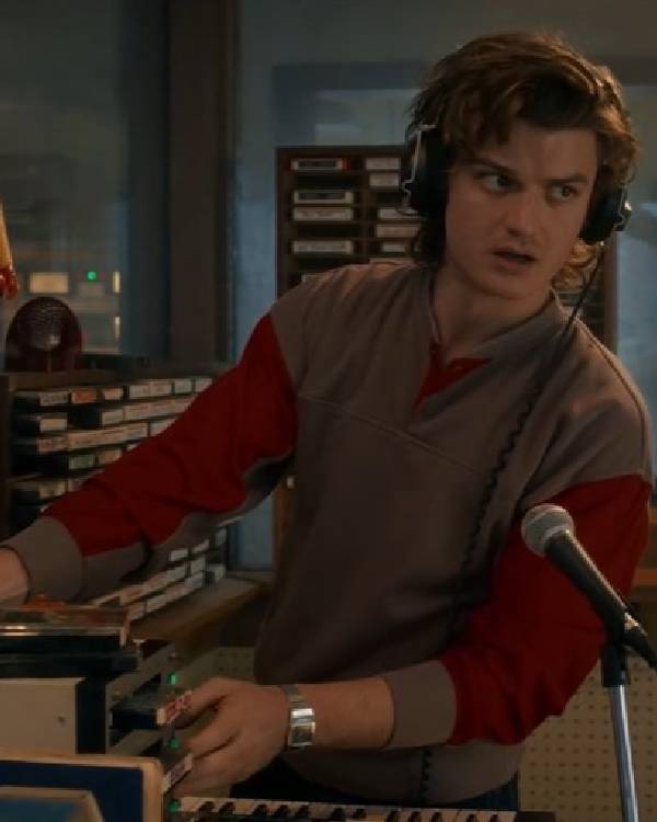 Stranger Things S05 Joe Keery Henley Sweater WorthVee