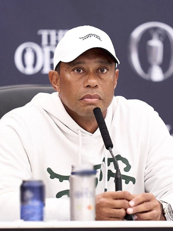 Sun Day Red Tiger Woods Sweatshirt WorthVee