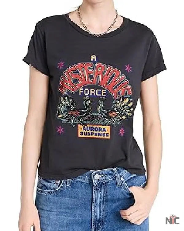 The Kelly Clarkson Show Kelly Clarkson Black T-Shirt Clanton Jacket
