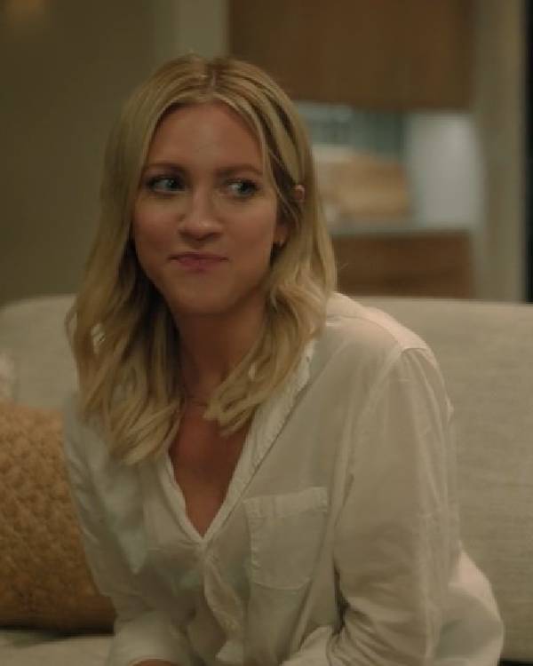 The Hunting Wives Brittany Snow White Shirt Clanton Jacket