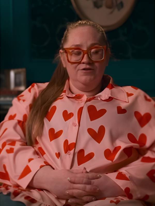The Inheritance S01 Hannah Pink & Red Heart Print Blouse WorthVee