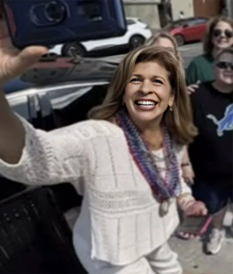 The Today Show Hoda Kotb Ivory Knit Sweater