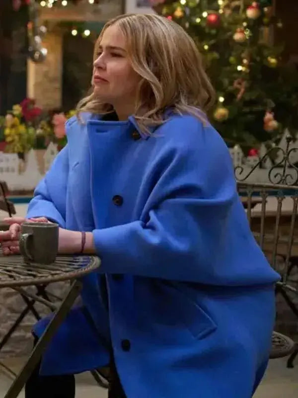 The Twelve Dates Til Christmas Mae Whitman Blue Coat WorthVee