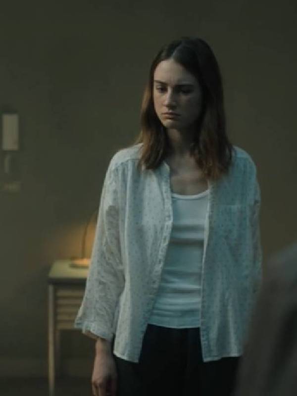 The Twisted Tale of Amanda Knox Grace Van Patten White Top WorthVee