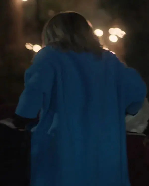 Twelve Dates ‘Til Christmas Mae Whitman Blue Coat WorthVee