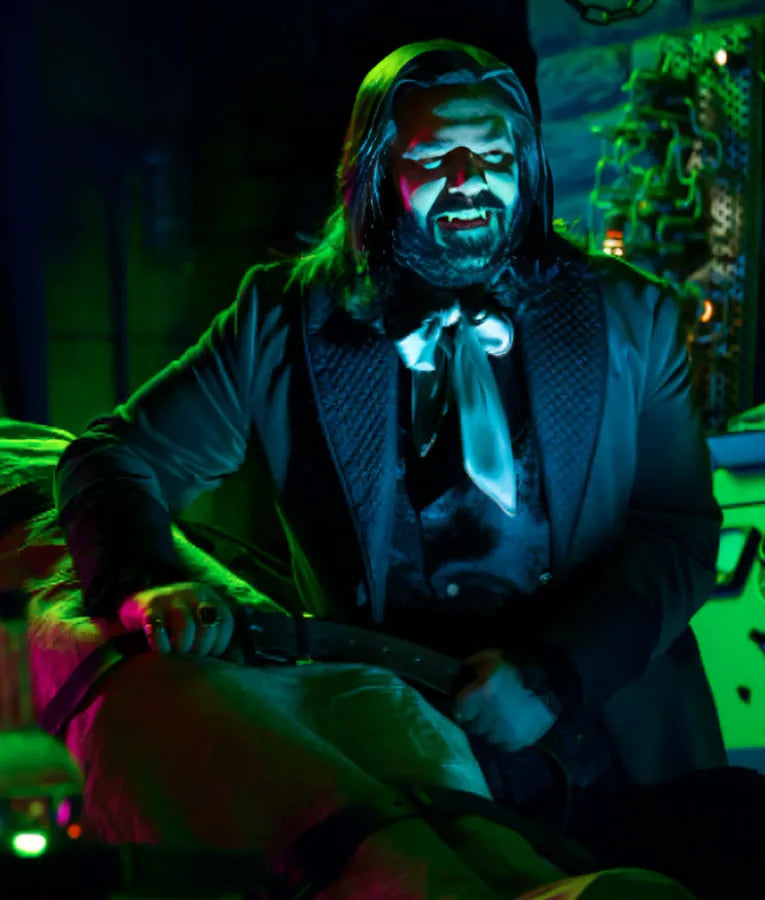 What We Do in the Shadows S06 Laszlo Cravensworth Coat